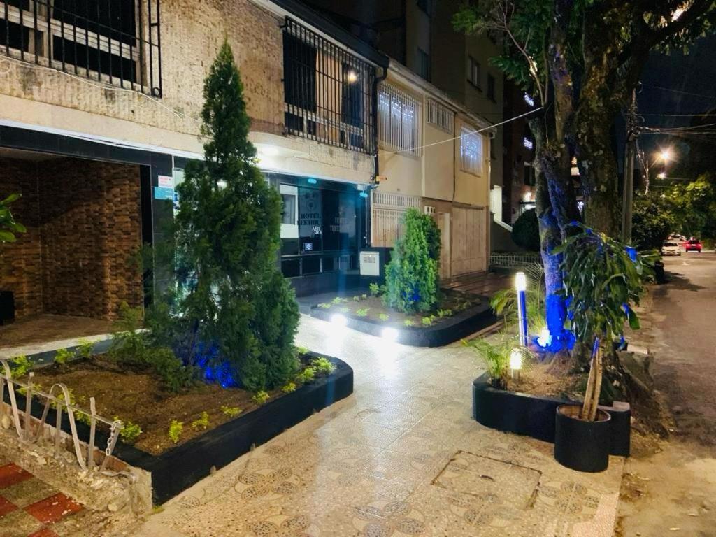 Tree House Hotel Medellin